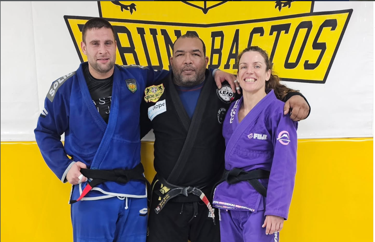 Bruno Bastos, Виолета и Илия